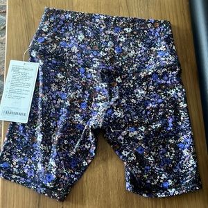Lululemon new with tags biker shorts
